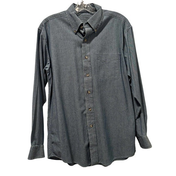 L.L. Bean Women's Medium Denim Collared Button Up Left Side‎ Pocket - Picture 1 of 4
